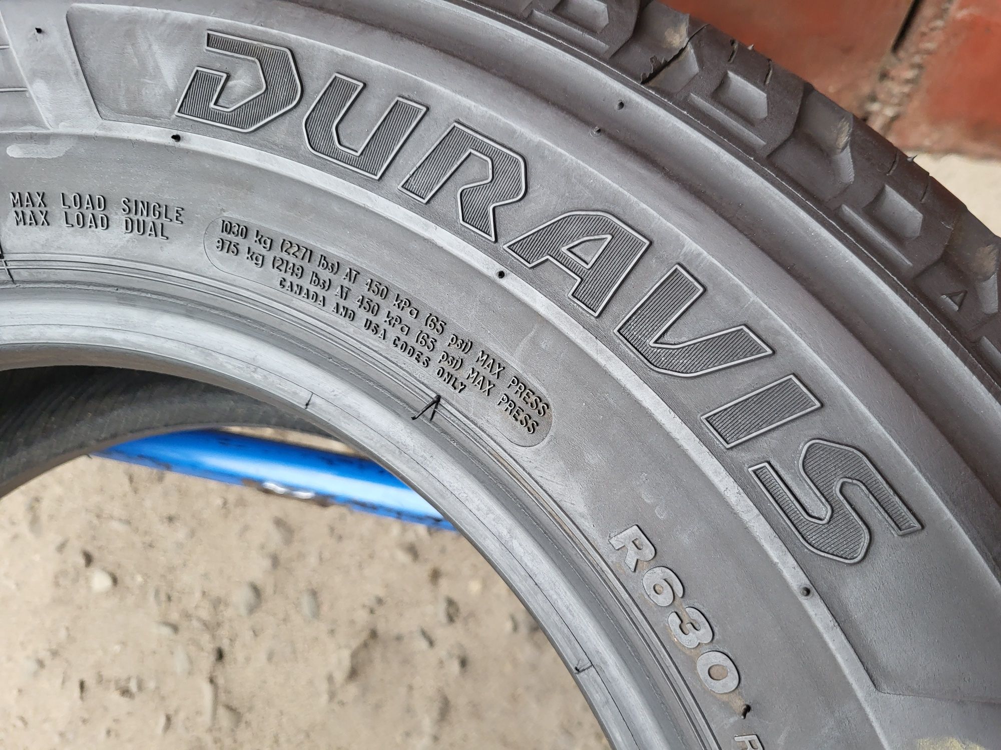 215/70/15C R15C Bridgestone Duravis R630 4шт ціна за 1шт літо шини