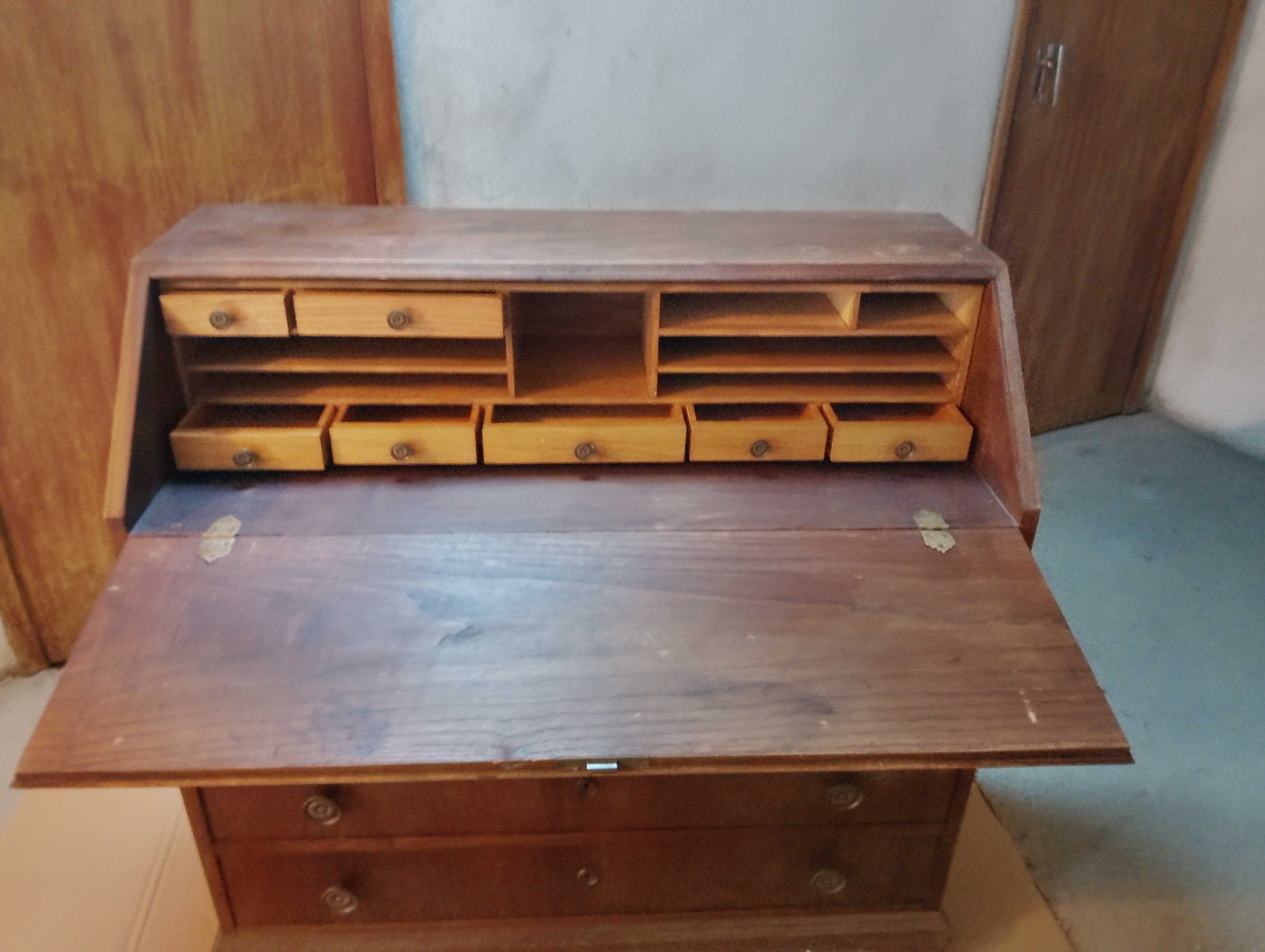 movel escrevaninha modelo antigo
