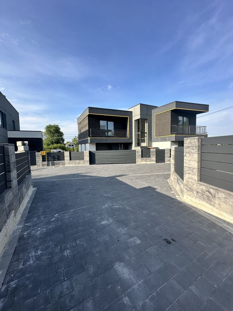 Продаж будинку з ремонтом 5 спалень