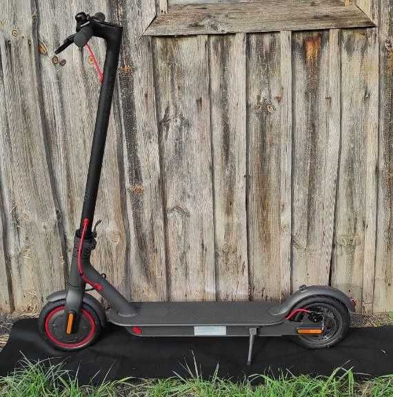 Електро самокат Ксіомі xiaomi m365 pro оригінал