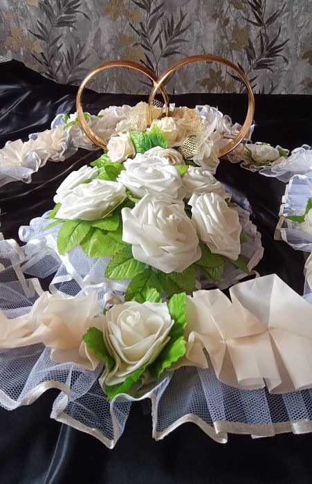 Весільні прикраси для авто