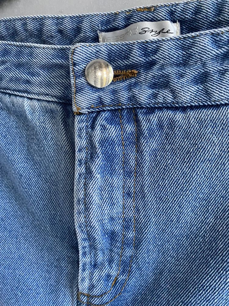 Спідниця джинсова жіноча, з розрізом