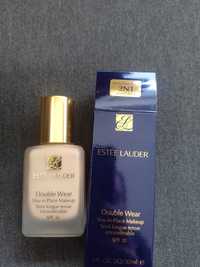 ESTÉE LAUDER
Double WearStay