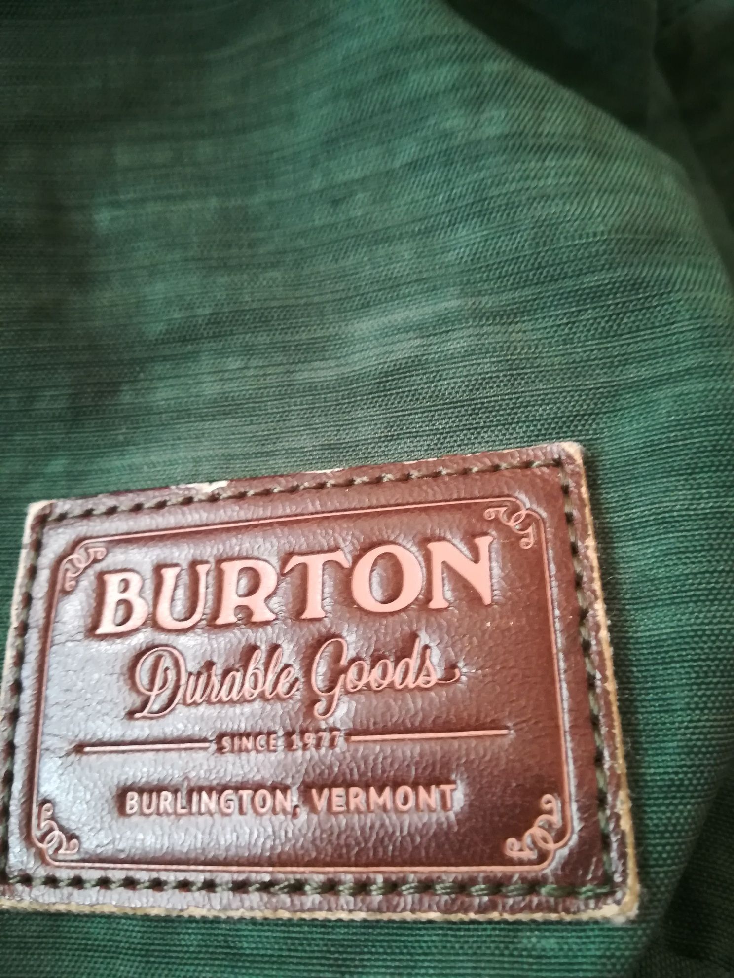 Продаю рюкзак BURTON
