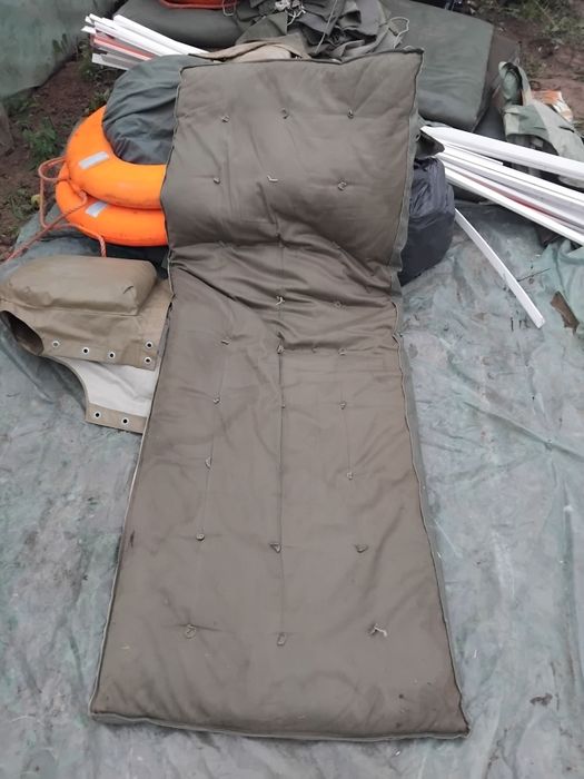 Materac polowy wojskowy oryginalny demobil