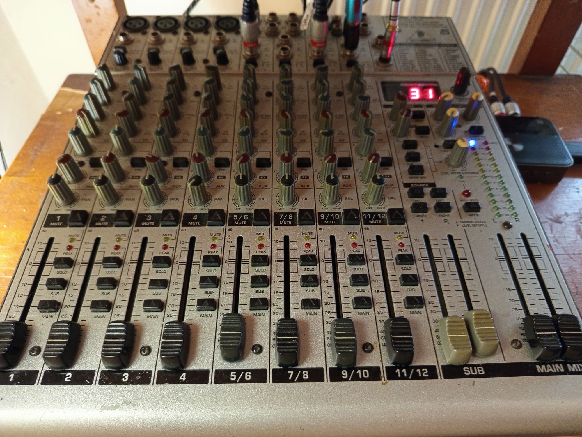 Mikser Behringer Eurorack ub1622FX