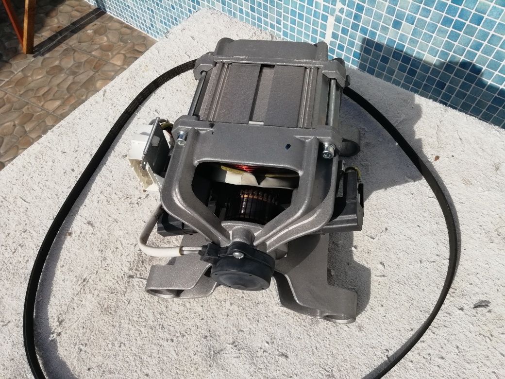 Motor Eléctrico 220 a 240 v