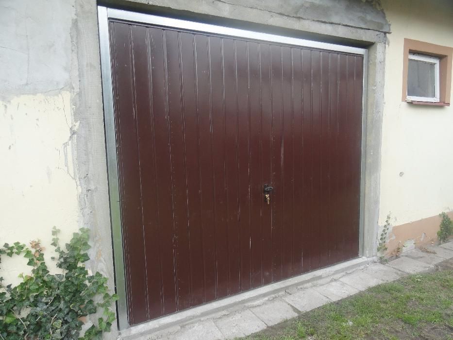 BRAMA garażowa na wymiar Dwuskrzydłowa Uchylna Bramy garażowe + Drzwi