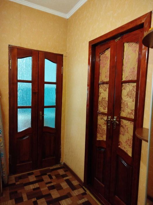 Продам 1-комн кв р-н Одеской, 2/2, ул. Зерновая 16000 торг