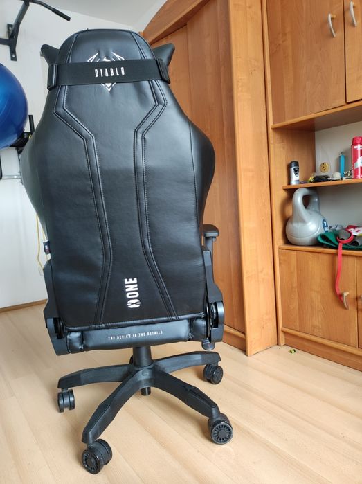 Fotel gamingowy Diablo x-one 2.0

NORMAL SIZE