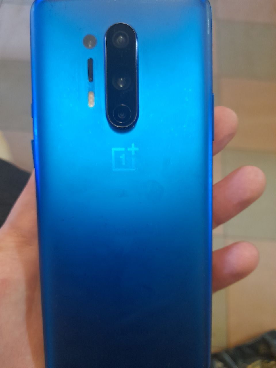 Продам OnePlus 8 Pro