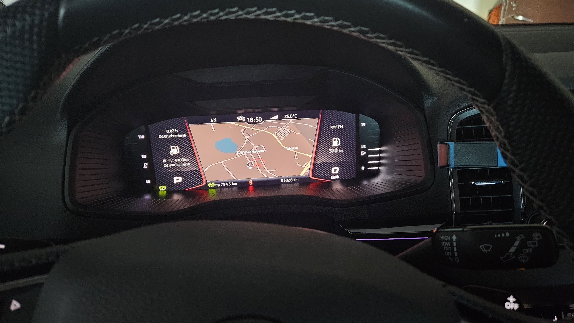 Skoda karoq 2,0 tdi sportline