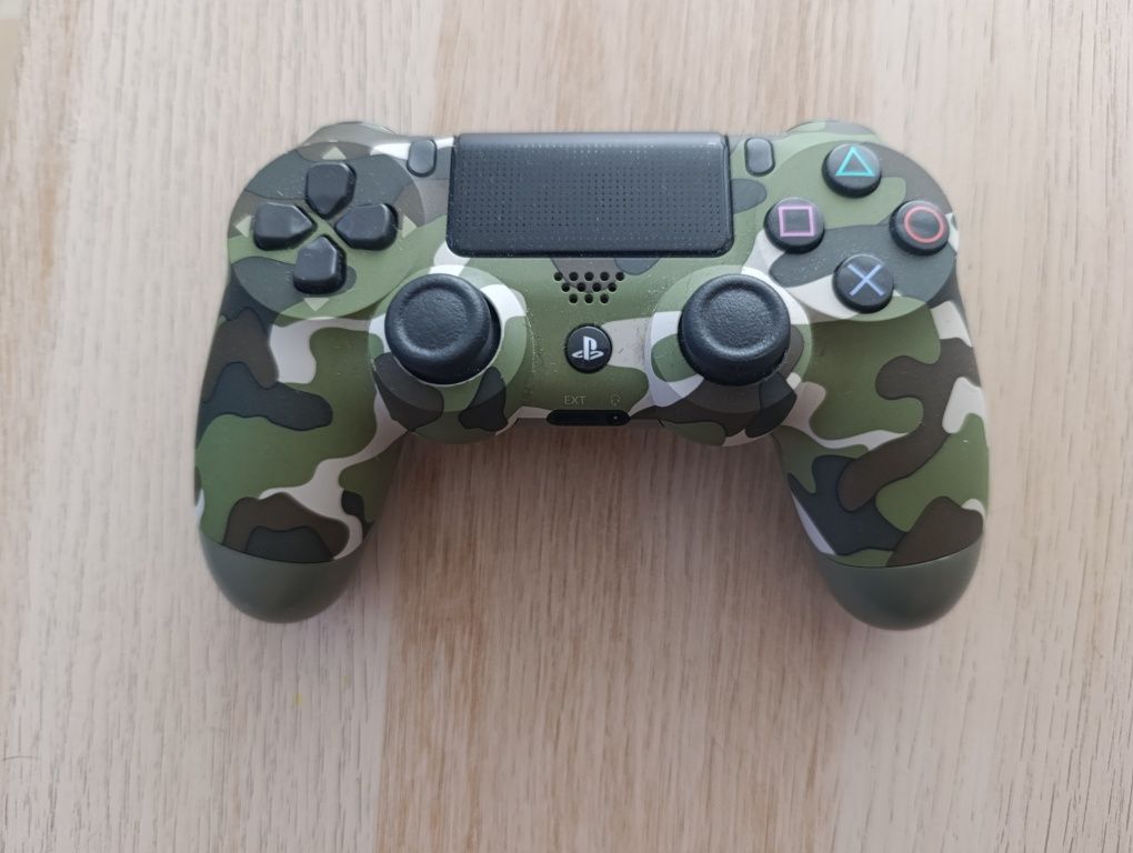 Pad Moro PS4 sprzedam