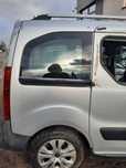 Szyba karoseryjna prawa lewa Citroen Berlingo II 08-12