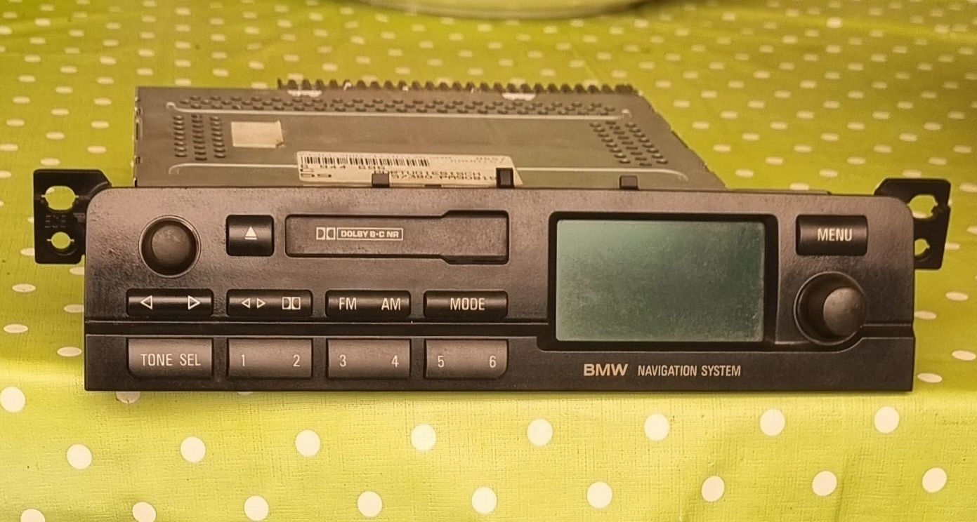auto radio do bmw é 46 com GPS vendo por ter trocado por outro com cd
