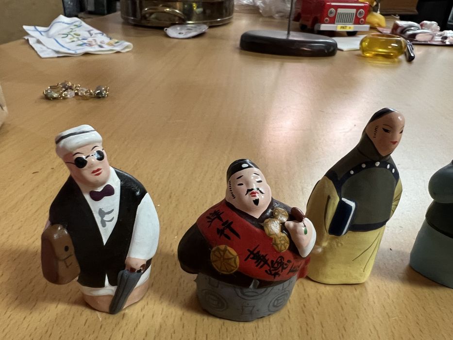 10 figuras chinesas pintadas mão