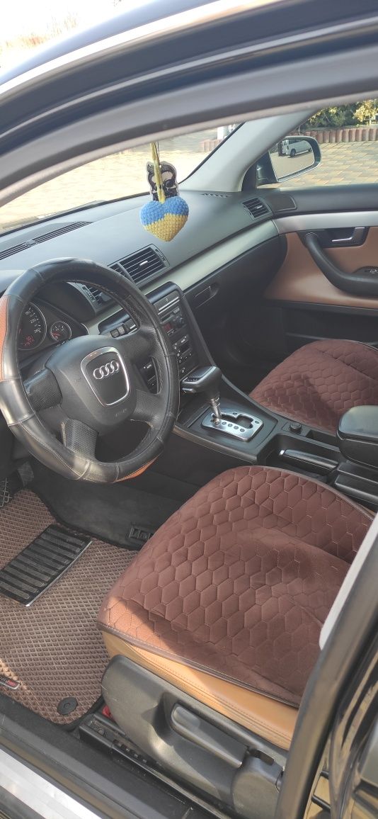 Продам Audi A4 b7