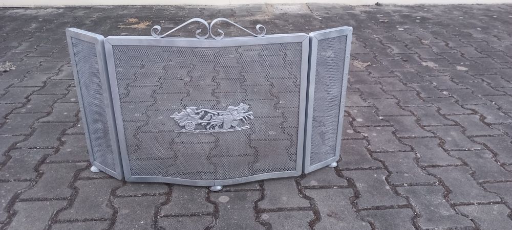 Grelha de protecção de fogão de sala