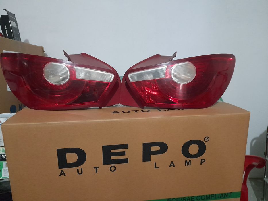 Oticas seat ibiza 6j