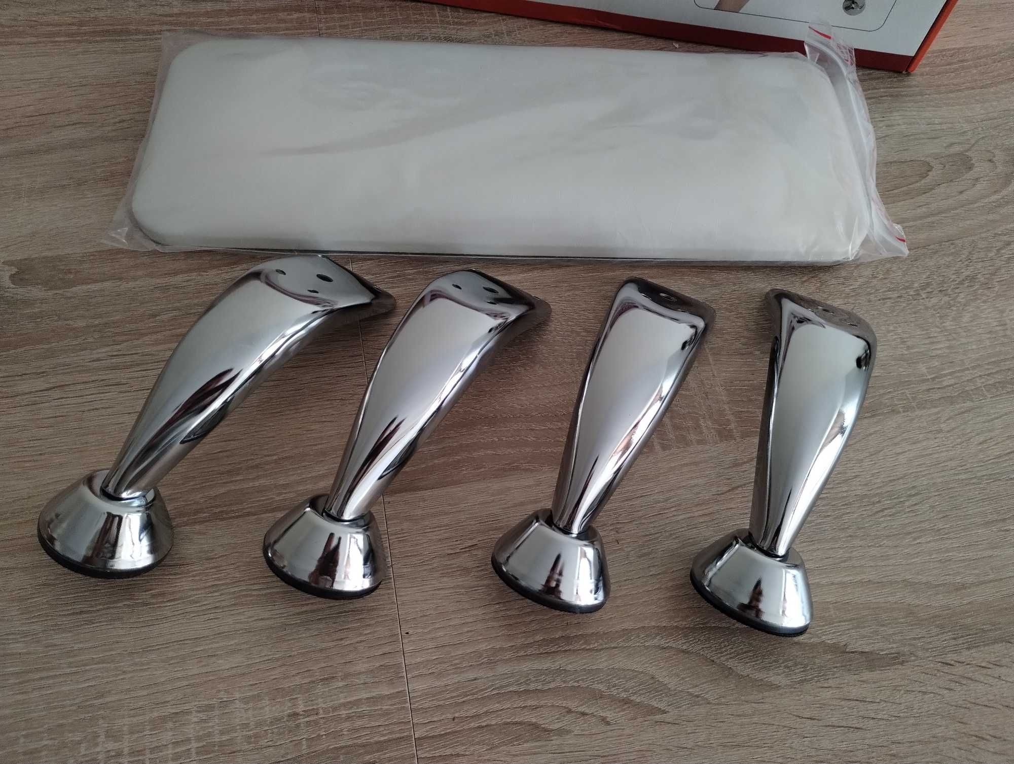 Stołek do pedicure BIAŁY, podnóżek