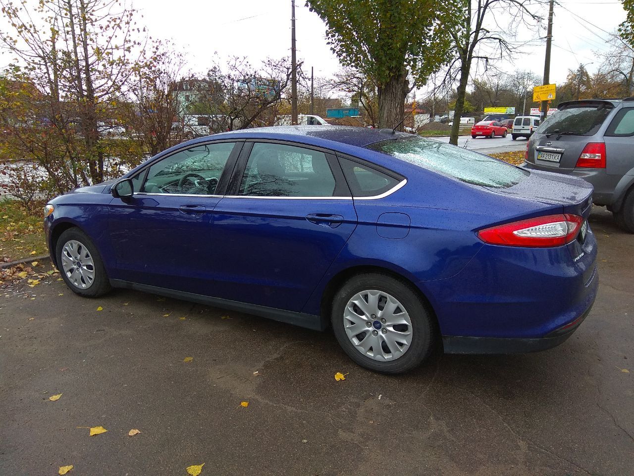 Машина Ford fusion