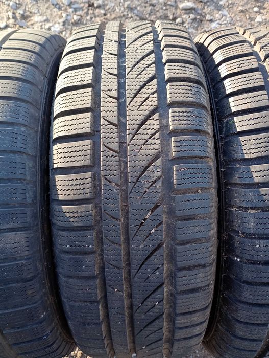 INFINITY  WINTER  INF-049  195/60 R14  86H 4szt. 8mm bdb stan