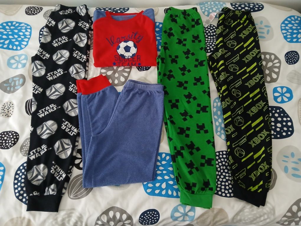 Pijamas e robes  9/10 anos