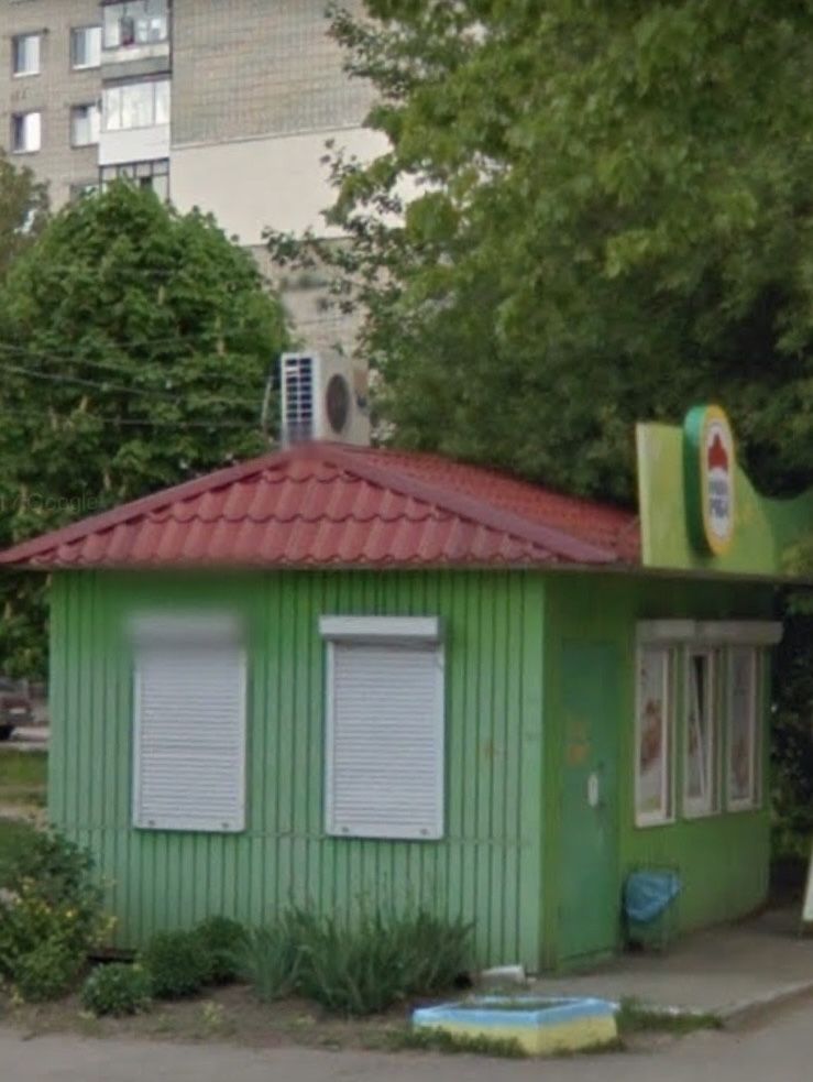 Сдается первая линия одельно стоящие здание