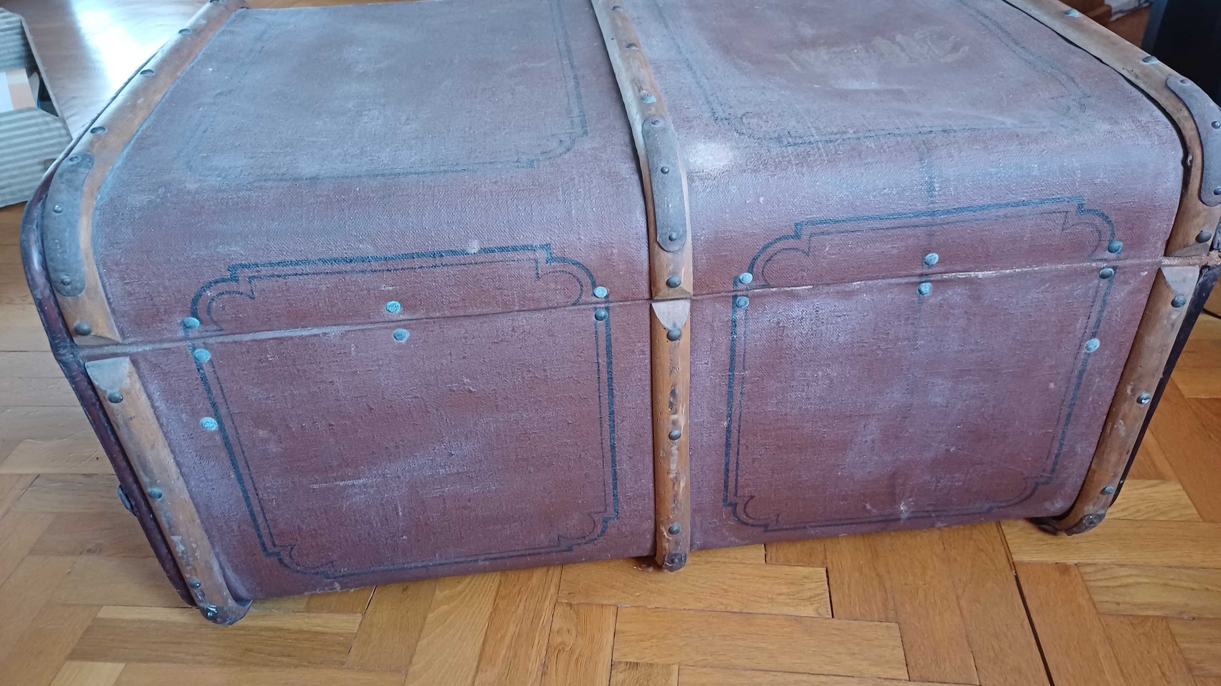 Stara waliza, kufer, skrzynia podróżna przedwojenna antyk oldtimer