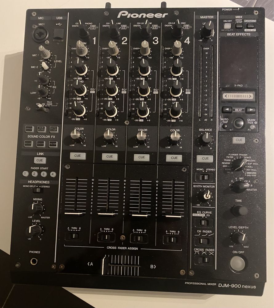 Mixer Pioneer DJM 900 Nexus
