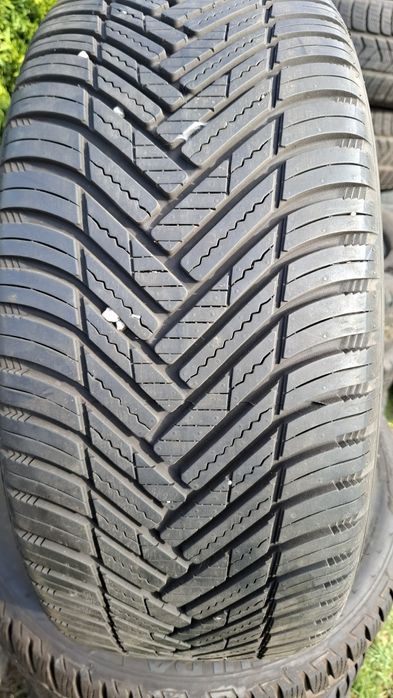 215/45R17 Hankook 1szt