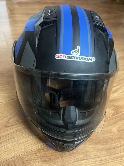 Мотошолом sco scorpion