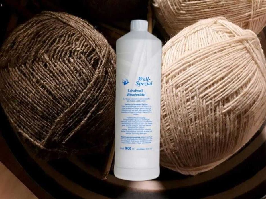 Lanolina niemiecka koncentrat do prania wełny 1L