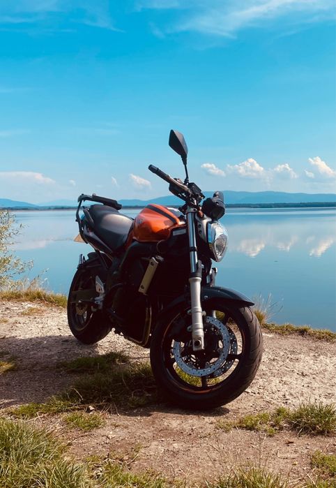 Yamaha fz6n Fazer 2006r