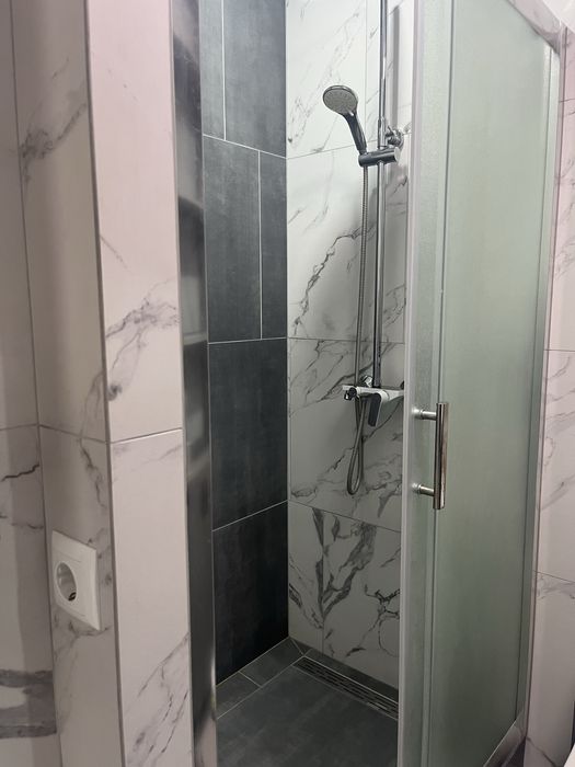 Здам подобово квартиру