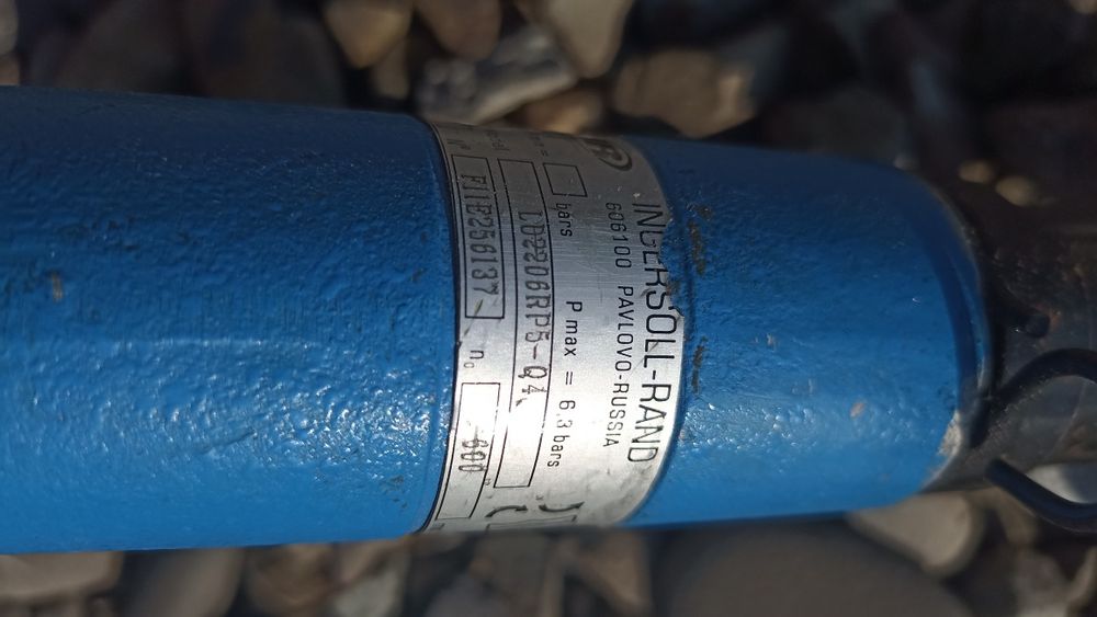 Пневмошуруповерт