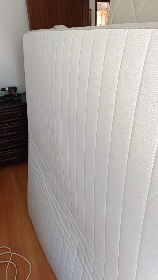 Colchão IKEA Hafslo