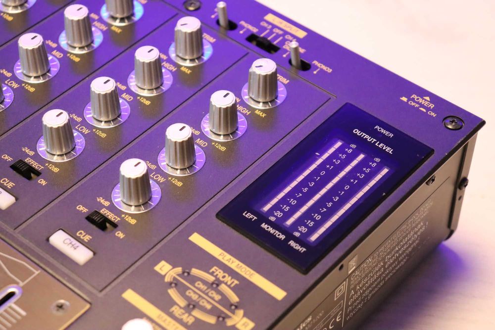 Technics SH-MZ1200 DJ MIXER // SL-1210MK2