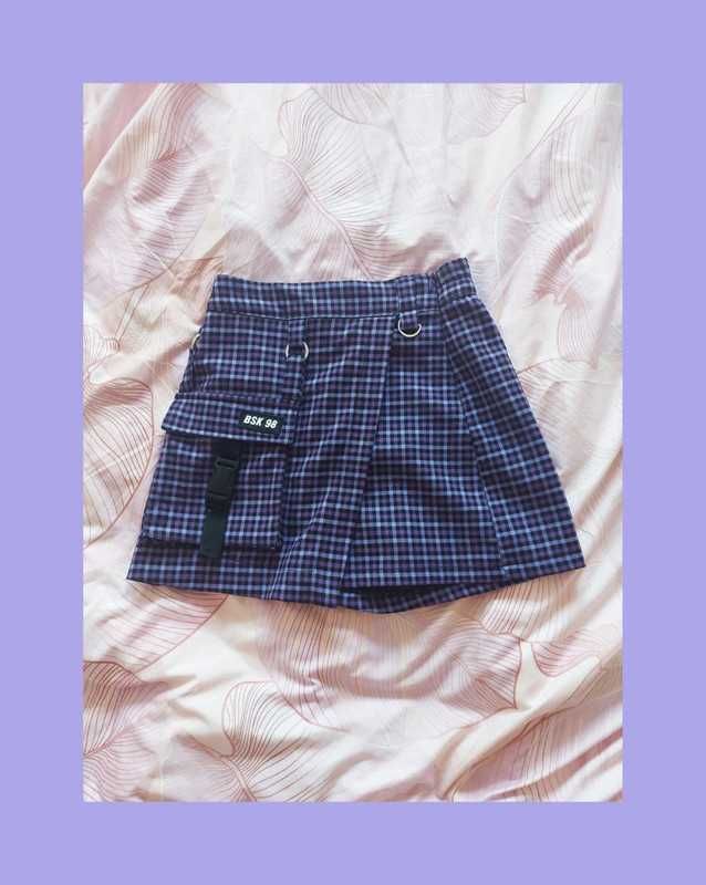 Tennis skirt spódniczka w kratę spódniczko spodenki Bershka 34 xs