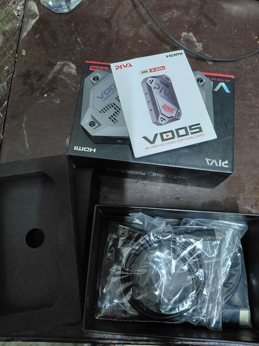 Пристрій для захоплення та трансляції відеосигналу з зов