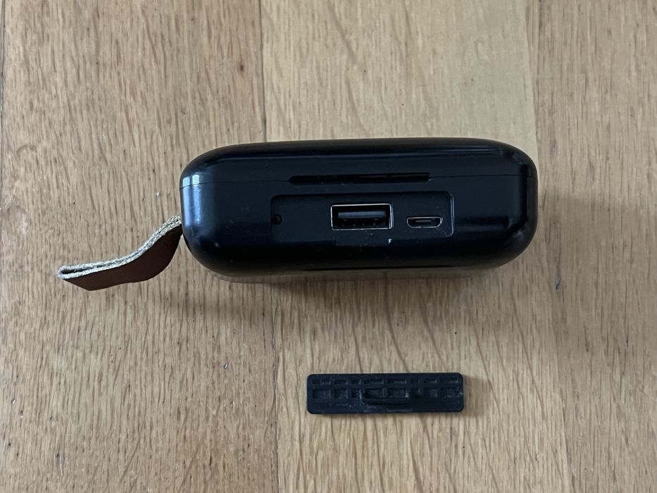 Słuchawki douszne TWS BT5.0 bezprzewodowe