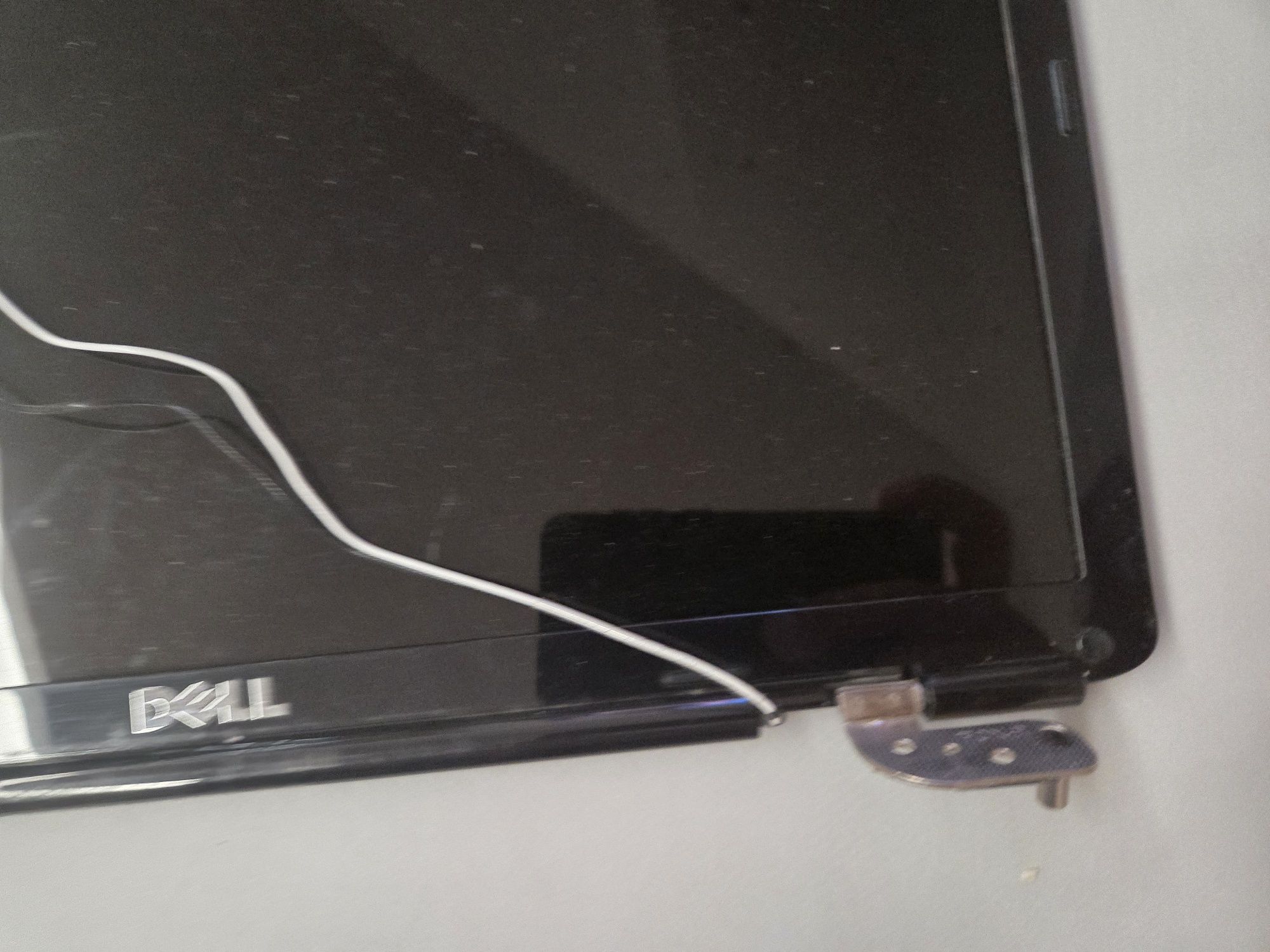 Sprzedam klapę matrycy do laptopa DELL INSPIRON 1545
