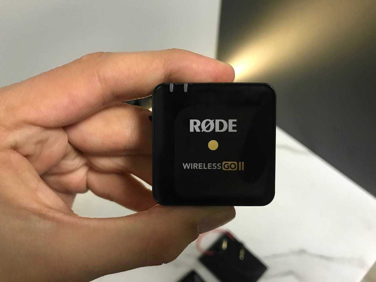 Мікрофонна система Rode Wireless GO II