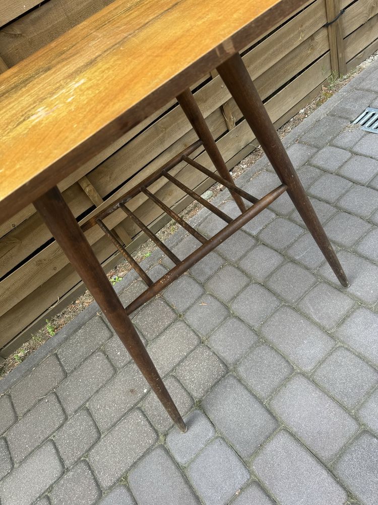 Stolik stary patyczak pod telewizor PRL