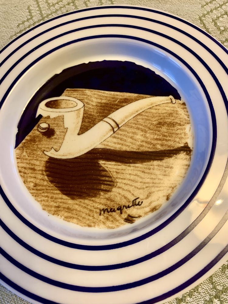 Cinzeiro Magritte The Collection, by Adagp et Flammarion - novo