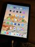 Tablet ipad 10,2 9 generacji stan bardzo dobry