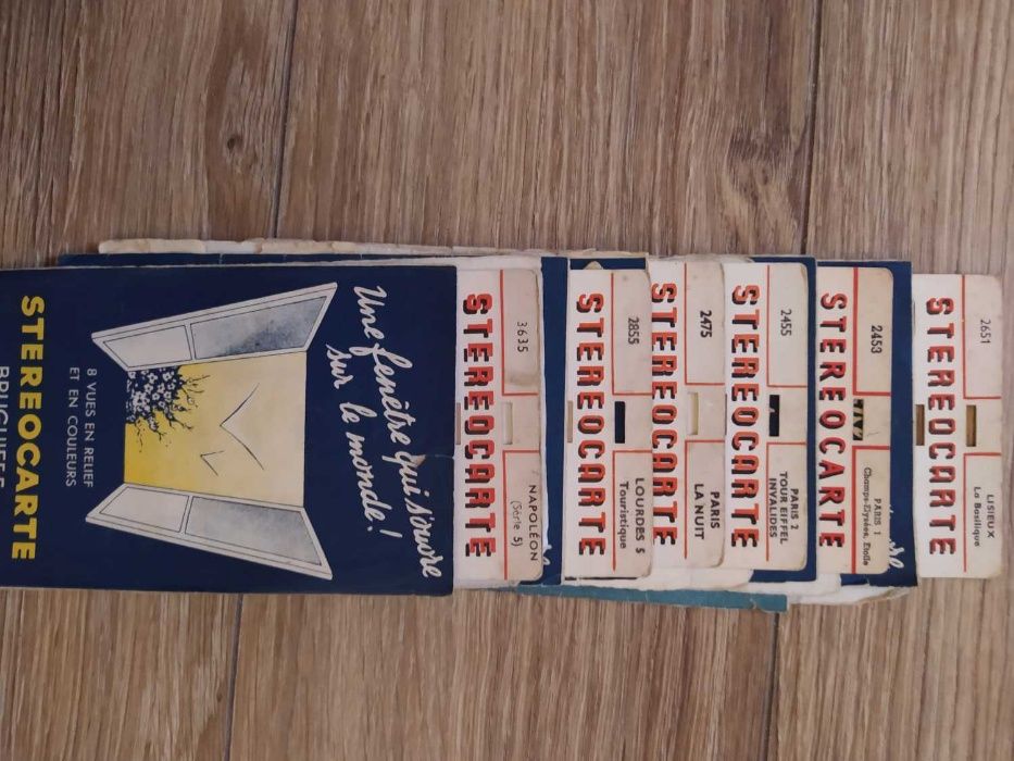 Francuski stereoskop Stereoclic 3D vintage przeglądarka z kartami
