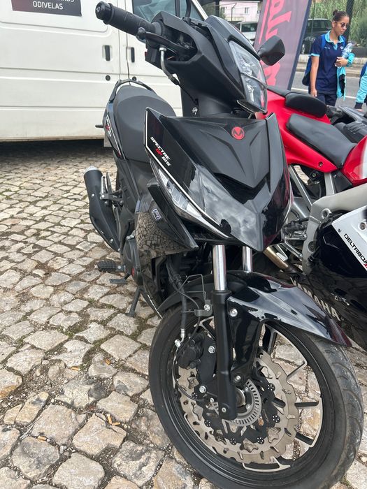 Vendo MALAGUTI  125cc
