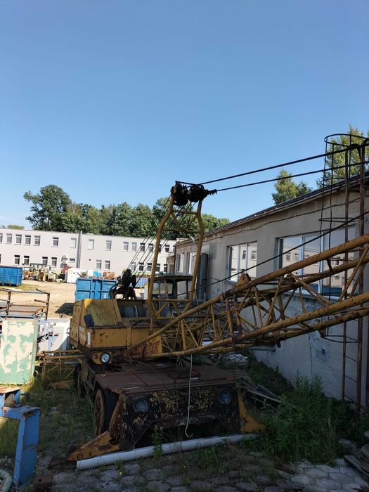 Dźwig samojezdny ZREMB 7T (ŻS-071)