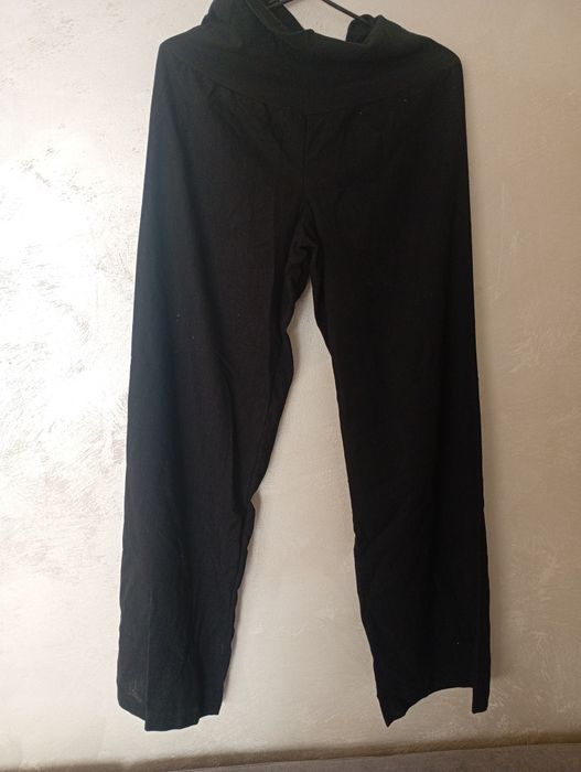 Spodnie wysoki stan z szerokimi nogawkami rozmiar L